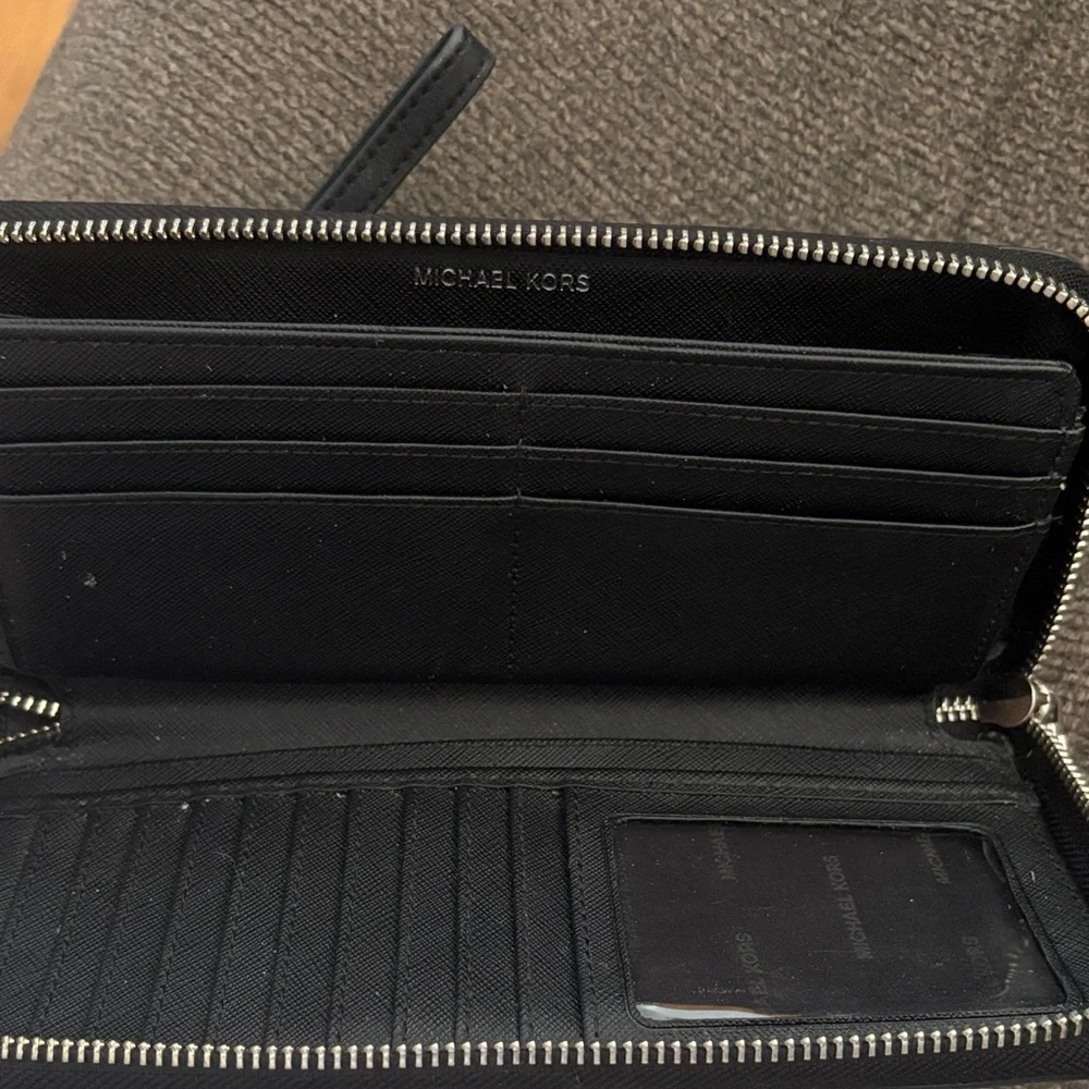 Michael Kors Black Logo Wristlet - Picture 5 of 5